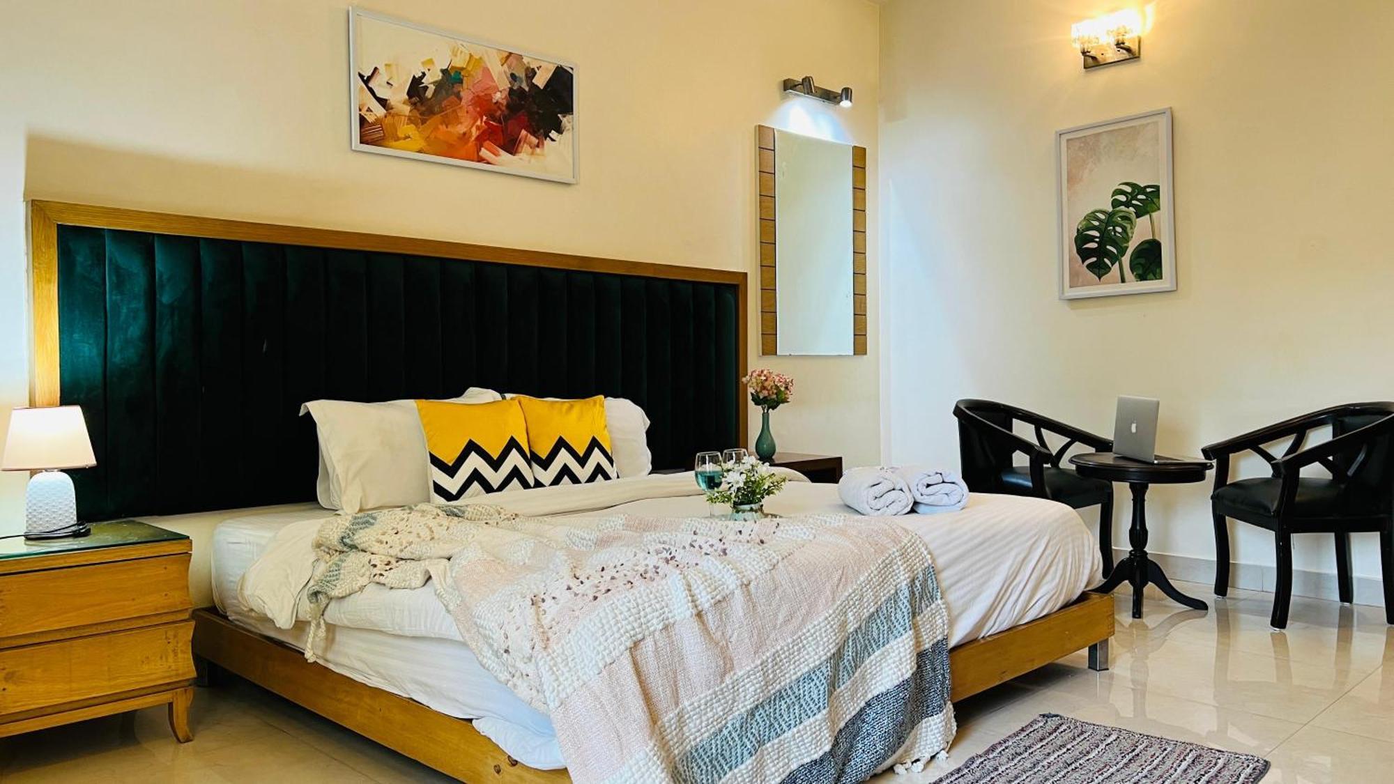 Olive Service Apartments - Greater Kailash New Delhi Luaran gambar