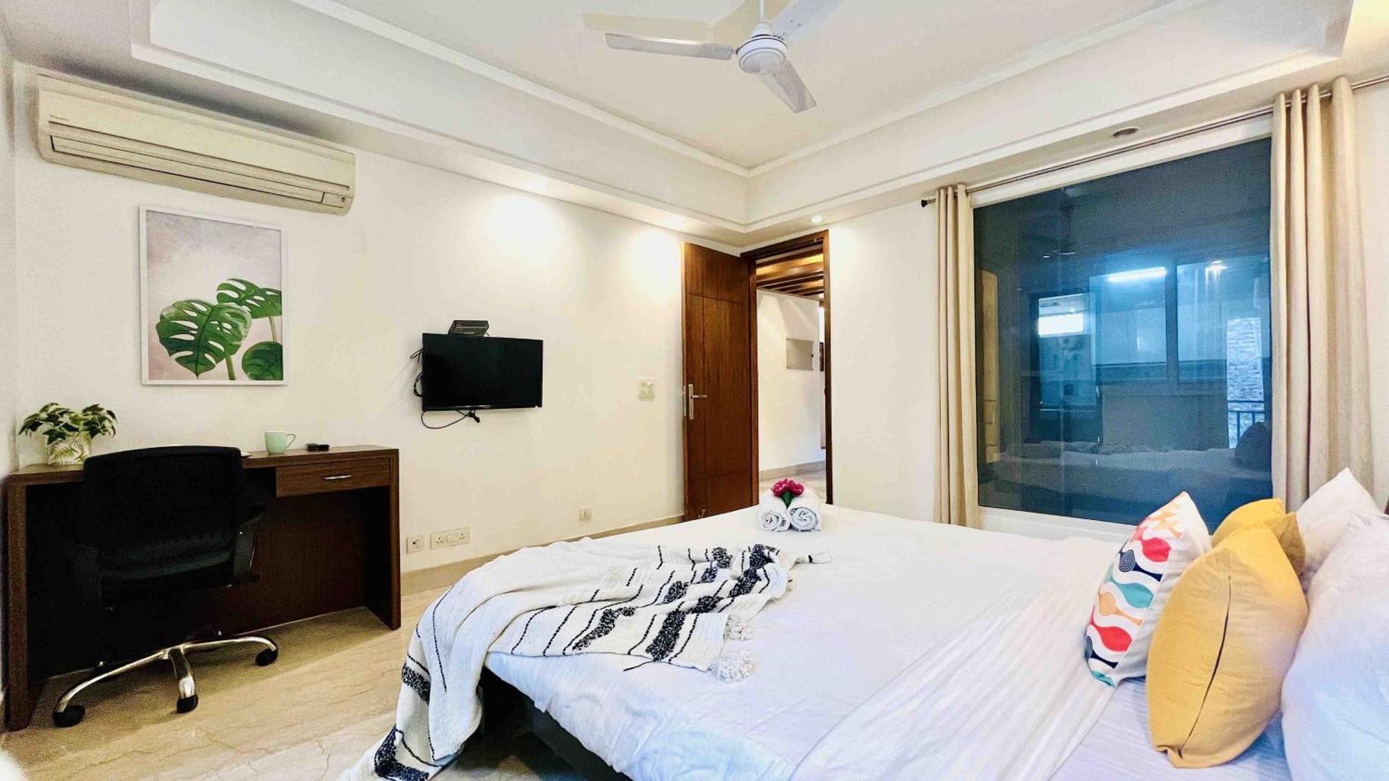 Olive Service Apartments - Greater Kailash New Delhi Bilik gambar