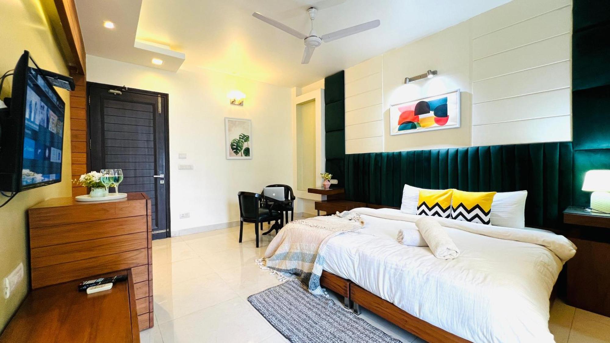 Olive Service Apartments - Greater Kailash New Delhi Luaran gambar