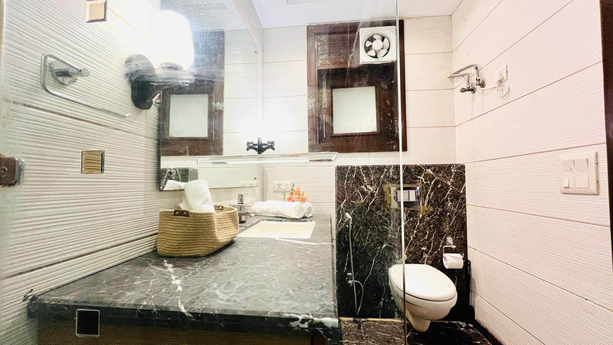 Olive Service Apartments - Greater Kailash New Delhi Bilik gambar