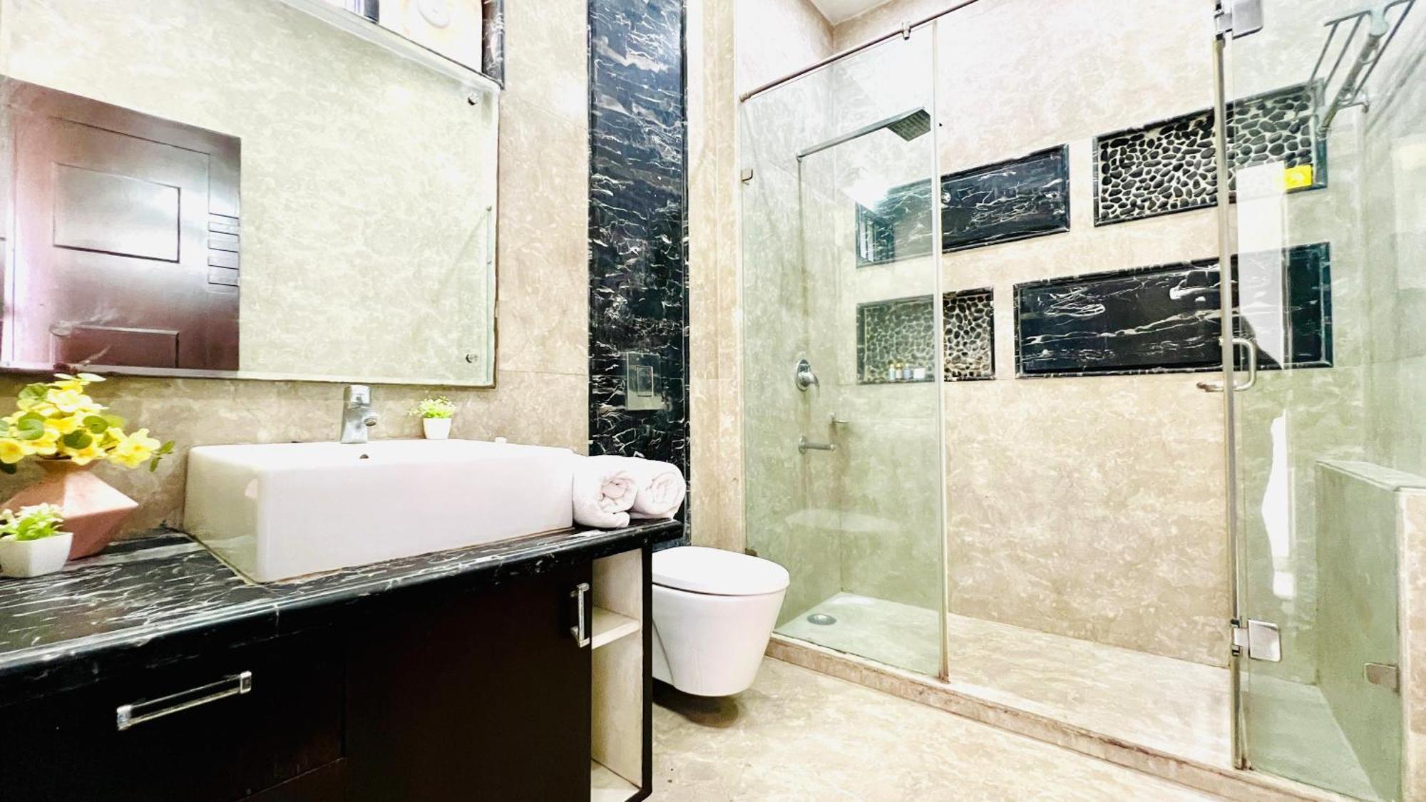 Olive Service Apartments - Greater Kailash New Delhi Luaran gambar